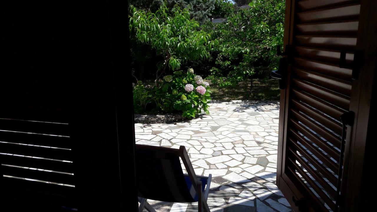 Casa Giardino Spotorno Exterior foto